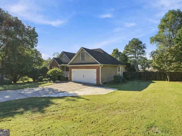 2015 Harfield Ct, Bethlehem, GA 30620