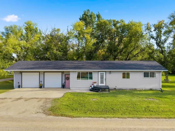 30 2nd Ave NW, Sawyer, ND 58781