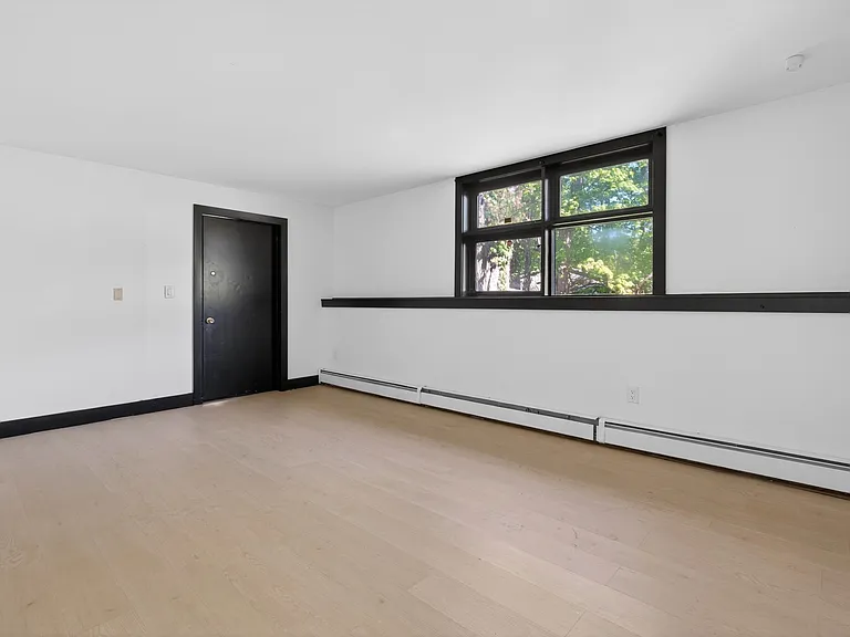 40 Felter Hill Rd — Photo 25