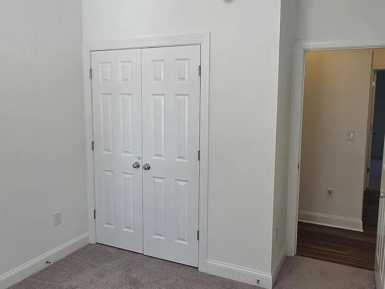 305 Savannah Ridge Rd — Photo 15
