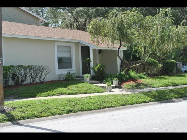 14729 Morning Dr, Lutz, FL 33559