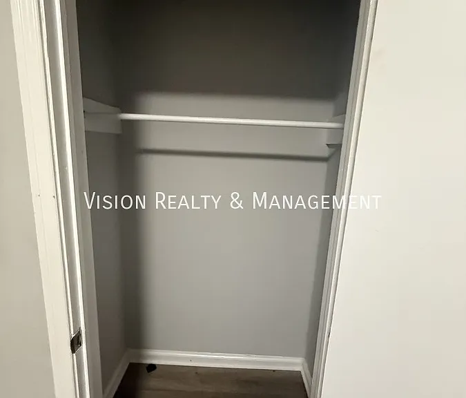 133 Salem Dr — Photo 9