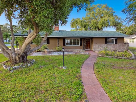 1756 Ashton Abbey Rd, Clearwater, FL 33755