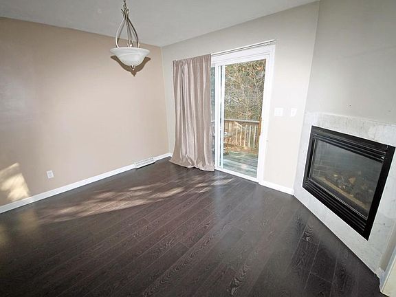 4th image of 646 Bedford St APT A5