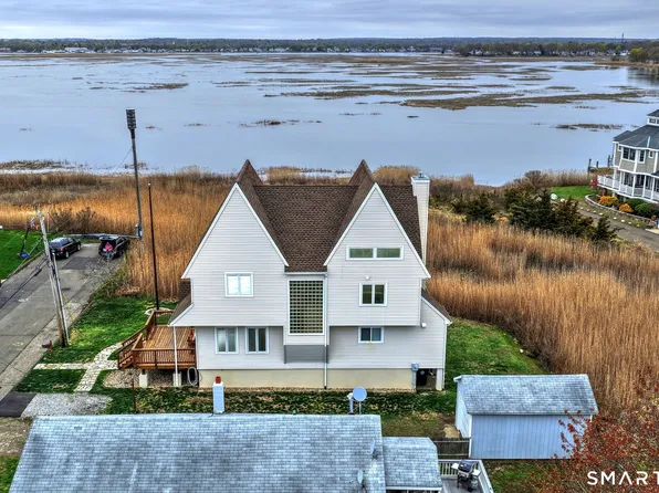 19 Sand Street, Milford, CT 06460