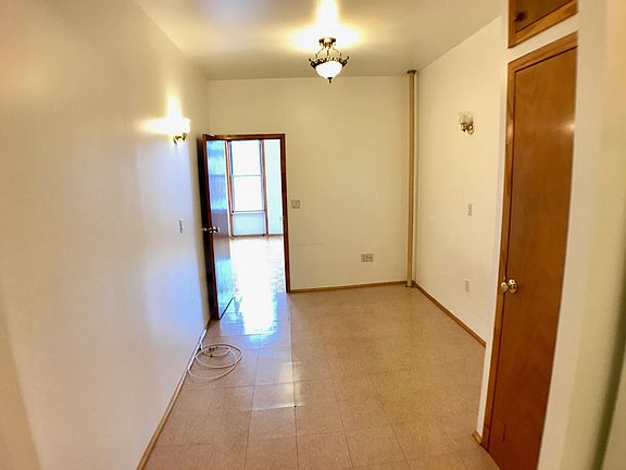 4th image of 720 5th Ave APT 3L