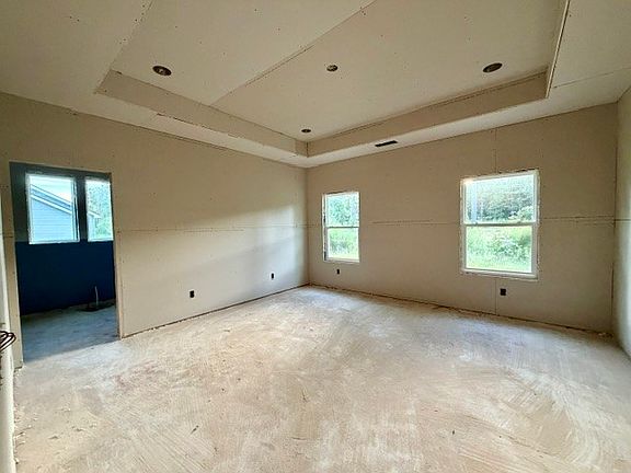 5th image of 4274 Dewberry St