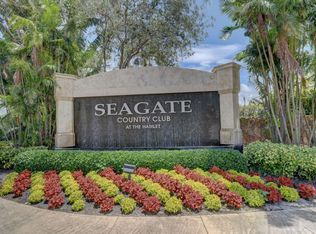 900 Greensward Ln APT 101G, Delray Beach, FL 33445