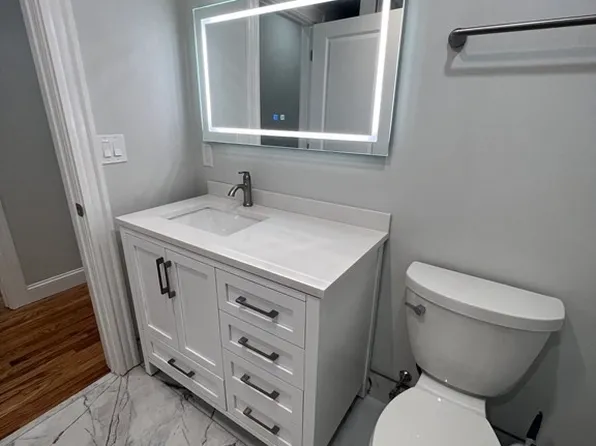 11 Cawfield St Floor 3, Dorchester, MA 02125