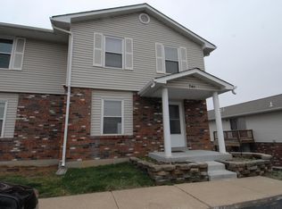 761 Highland Hill Ct #L, Saint Peters, MO 63376