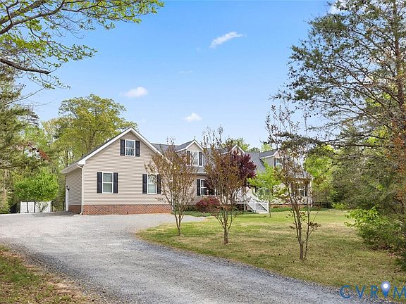 2nd image of 1875 Abbeyfield Rd