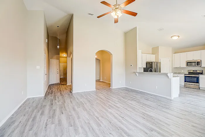 109 Jennie Marie Cir — Photo 5