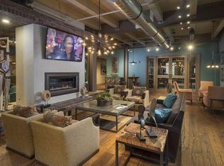 2101 Camelot Ct, Helmetta, NJ 08828