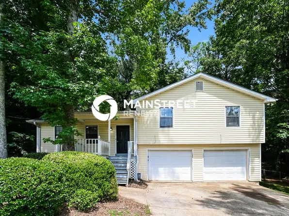 372 Kings Hill Ct, Lawrenceville, GA 30045