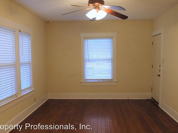 3rd image of 229 W Merriweather St