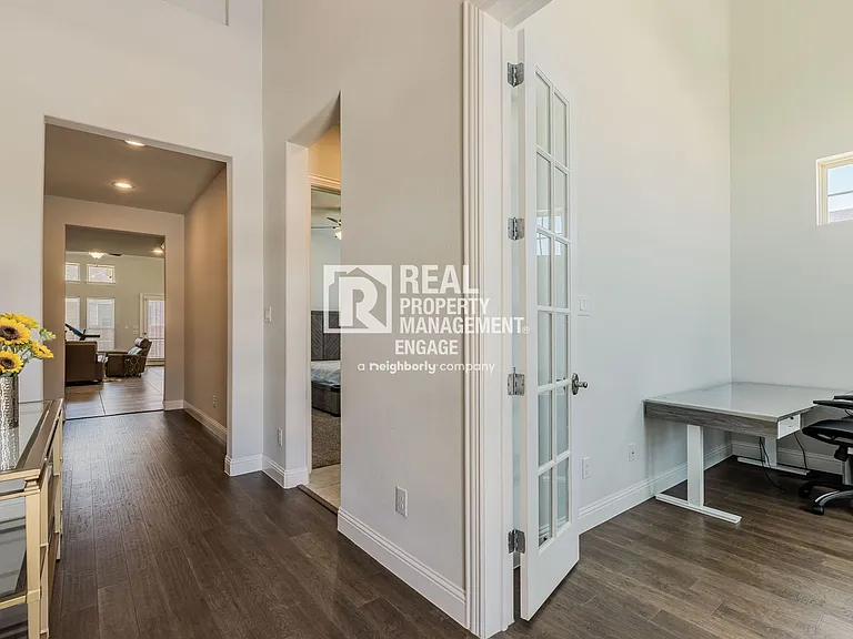 7757 Cooke Dr — Photo 4