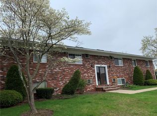 20 Zambarano Ave APT 102, North Providence, RI 02911