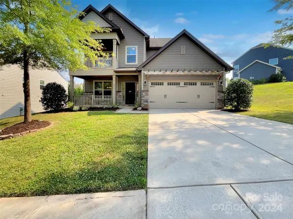 8925 Loch Glen Way, Charlotte, NC 28278