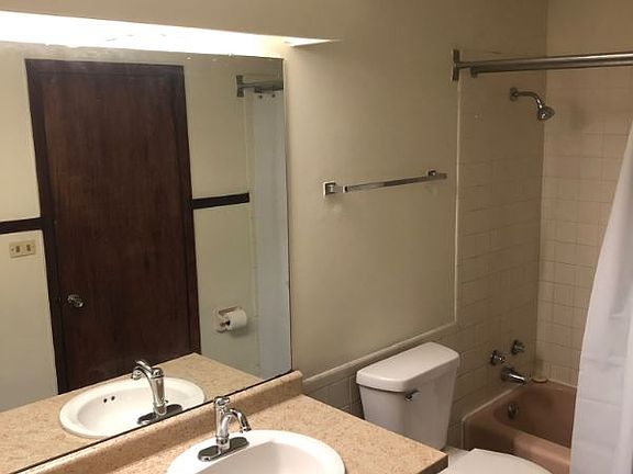 5th image of 4400 Eastridge Dr APT 5