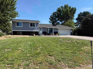 6105 W Sylvester St, Pasco, WA 99301