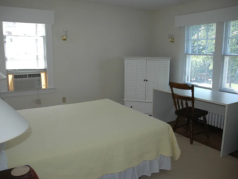 46 Parkway — Photo 14
