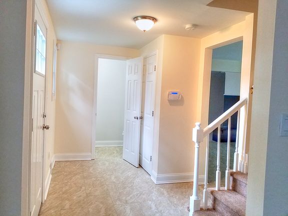 4th image of 2258 Quail St