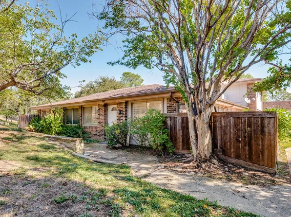 4427 Westminster Dr, Irving, TX 75038