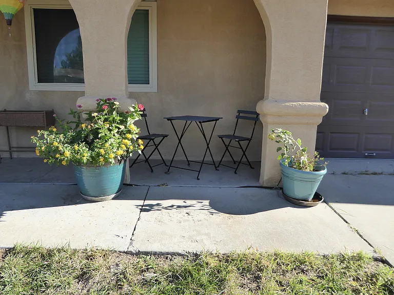 10412 Guadalajara Ave NE — Photo 3