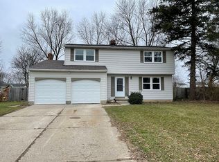 8360 Celianna Dr, Strongsville, OH 44149