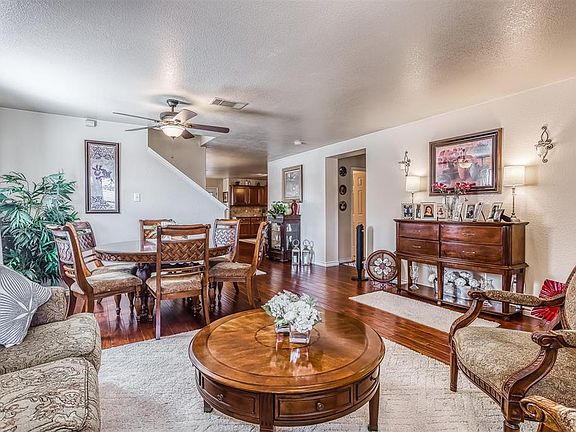 4th image of 1221 Beeblossom Dr