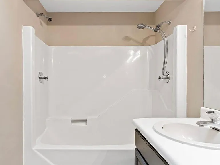 400 Rush Rd — Photo 19