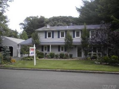411 N Tree Rd, South Setauket, NY, 11720