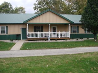 516 N Anderson St, Sullivan, IL 61951