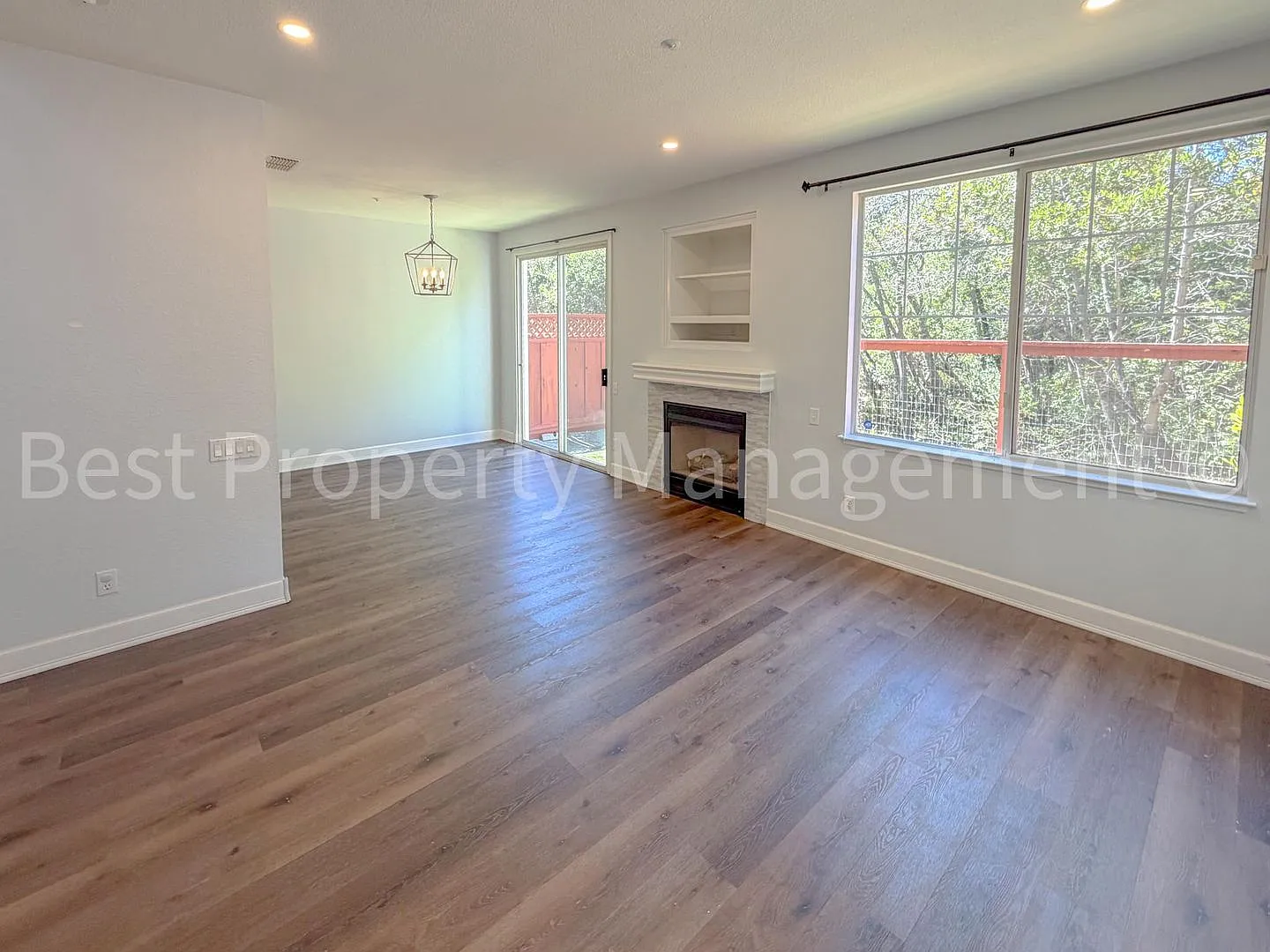 Beautiful 4-Bedroom Townhome In Castro Valley | Top-Rated School District — Photo 3