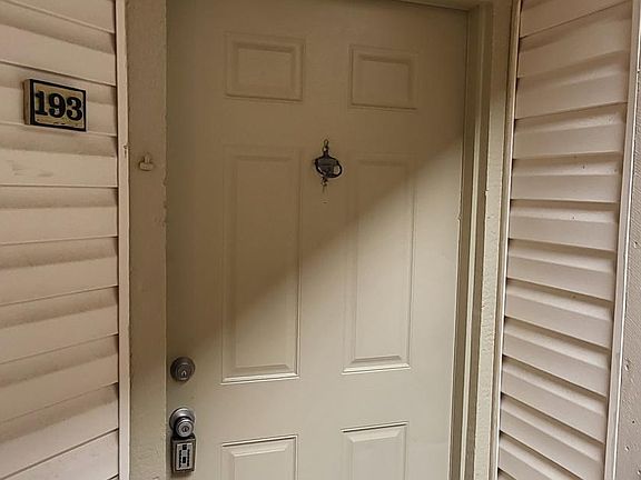 3rd image of 1972 Lake Atriums Cir APT 193