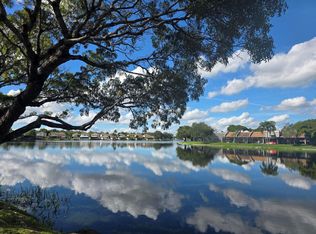 1001 Colony Point Circle #405, Pembroke Pines, FL 33026