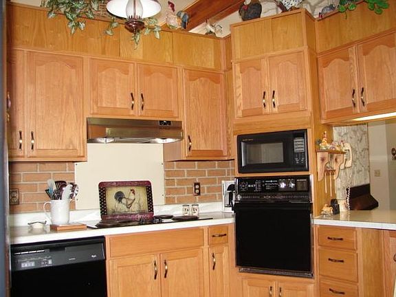 5th image of 1939 McDonald Dr SW