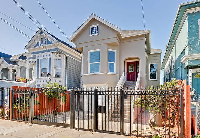 1125 Peralta St photo 1