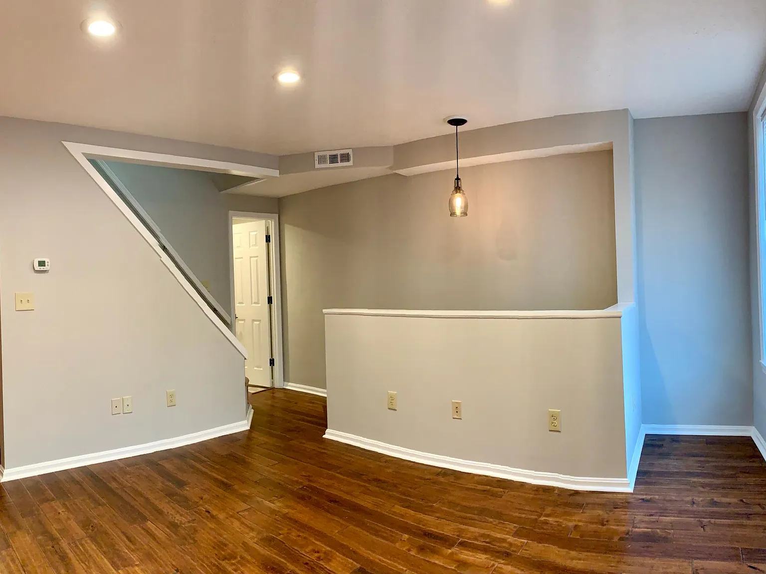 1259 Battery Ave — Photo 2