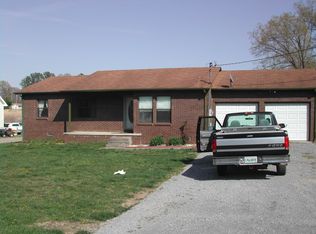 1483 N Liberty Church Rd, Clarksville, TN 37042