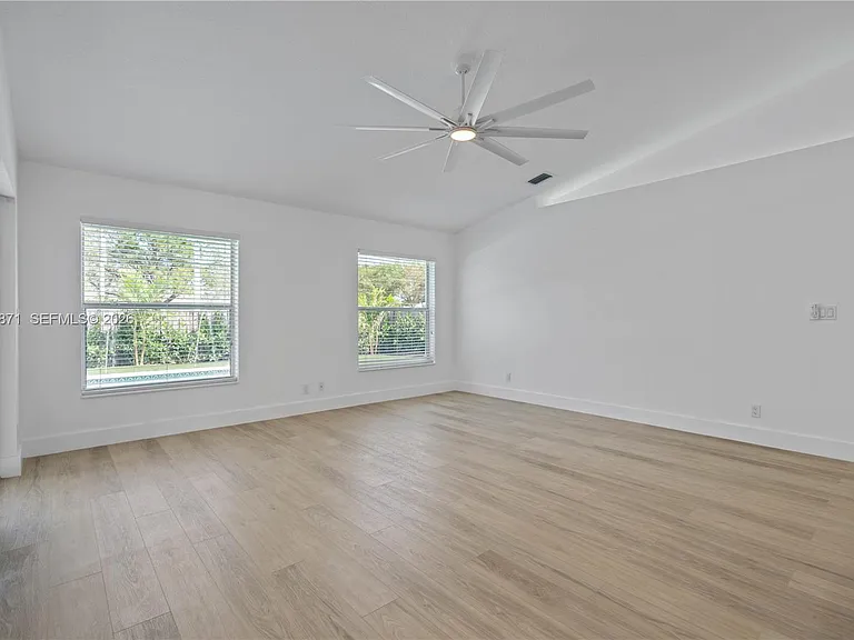 5923 Loxahatchee Pines Dr — Photo 47