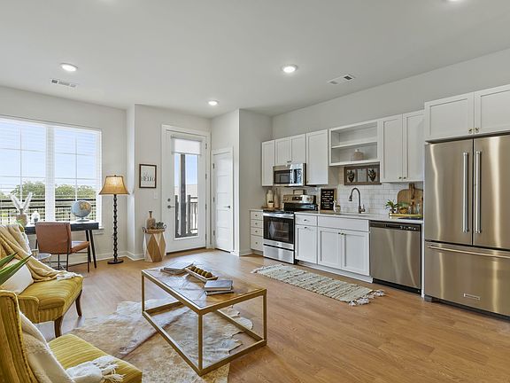 2nd image of 600 E Trinity Ln #304