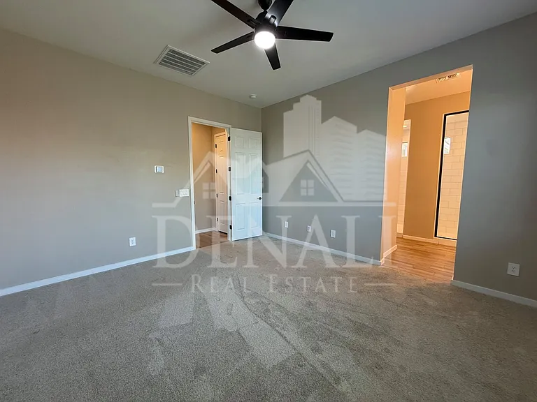 4443 N 201st Ave — Photo 13