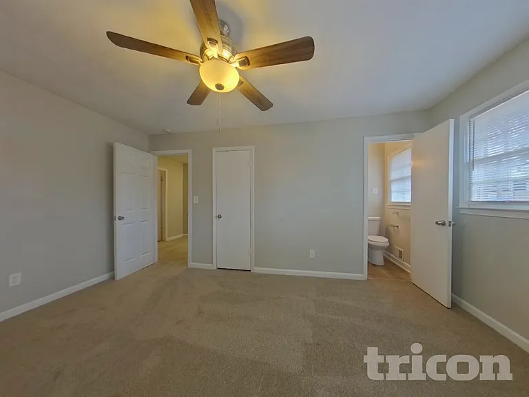 5020 Horton Pl — Photo 8