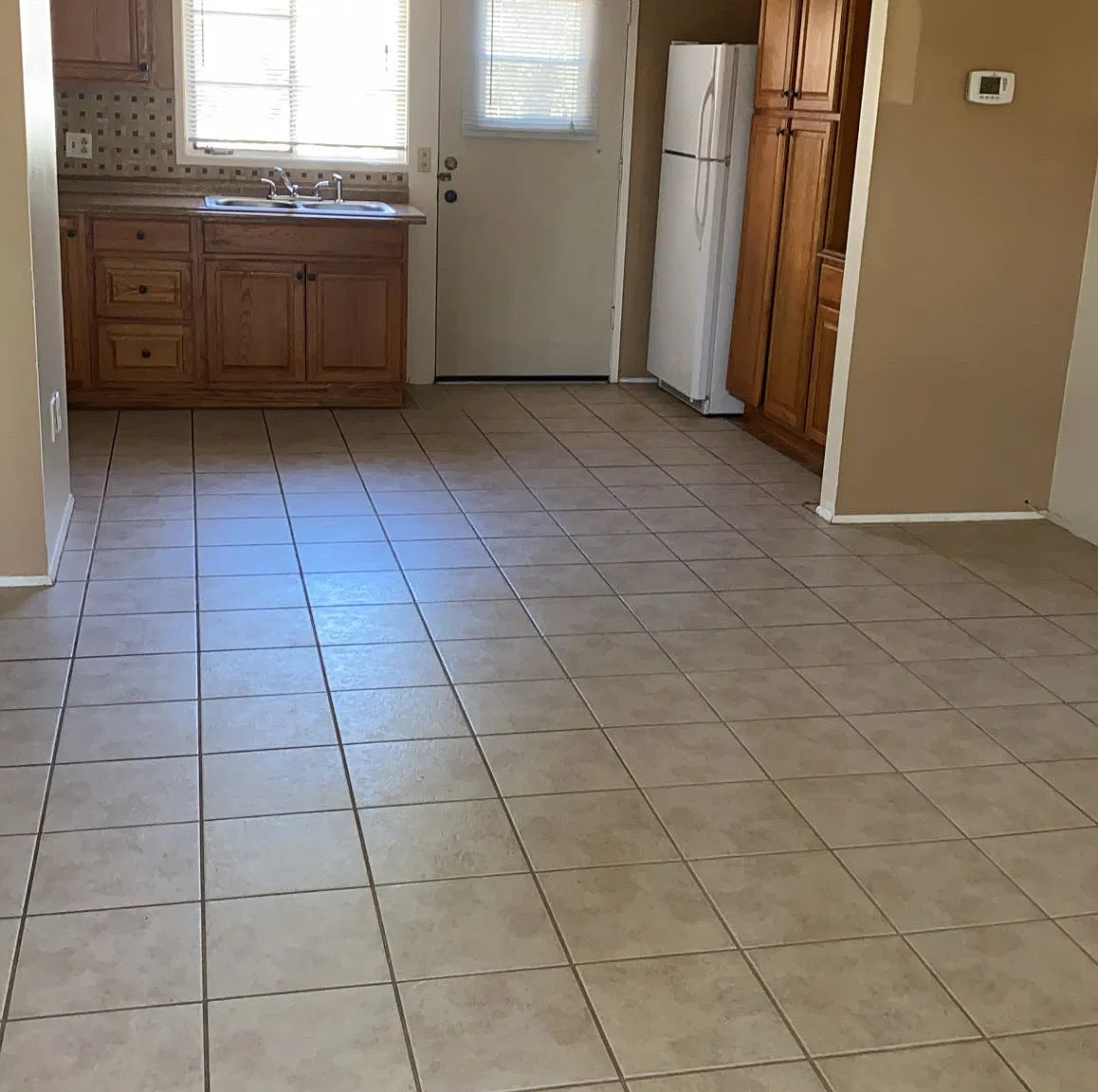 1 bed, 957 sqft, $1,300 — Photo 2