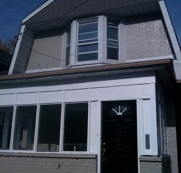 76 Eastwood Rd #TOP — Photo 1