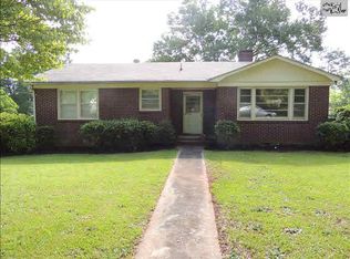 8 Player St, Newberry, SC 29108