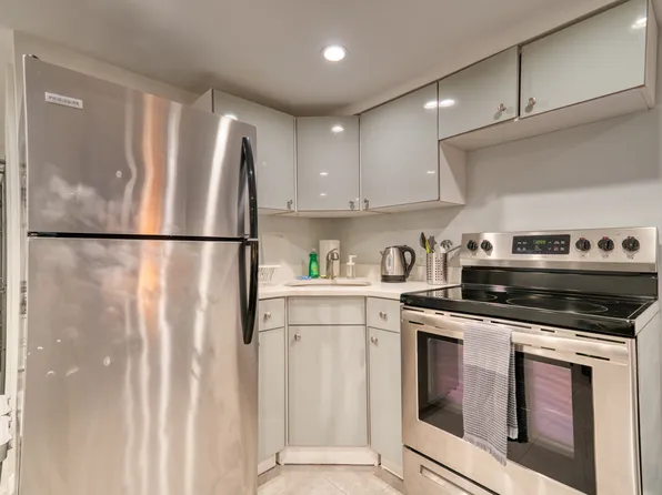 23-13 32nd Street image 1 of 12