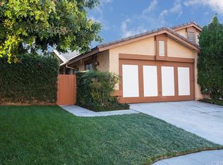 26032 Palomita Dr, Santa Clarita, CA 91355