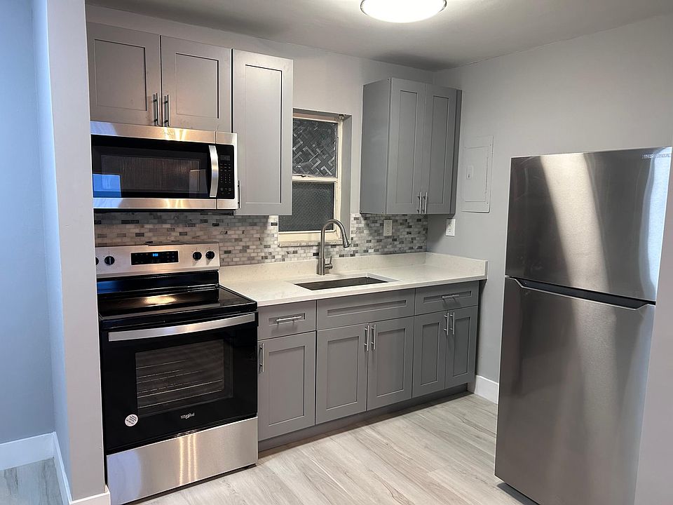 1st image of 1337 NW 1st St APT 6